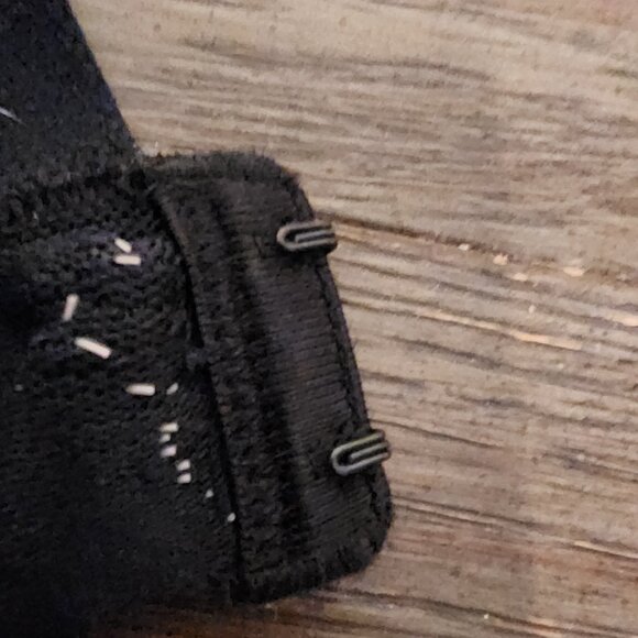 Natori Gravity Contour Underwire Sports Bra Black 32G - Picture 11 of 15